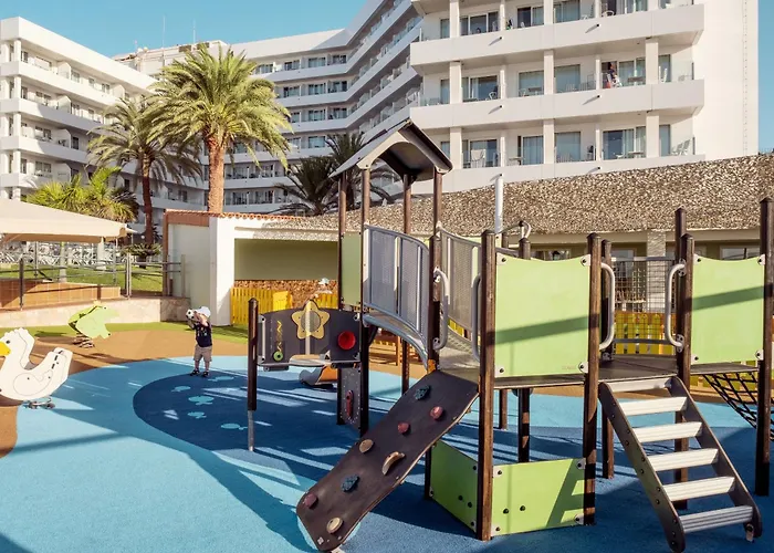 Sunwing Seafront Hotel