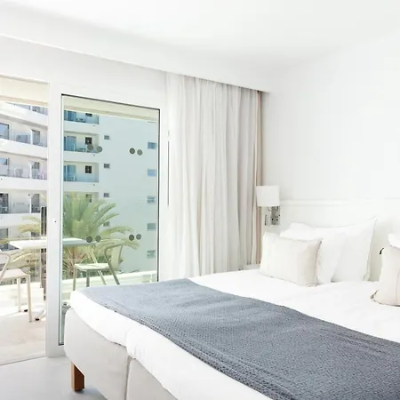 Sunwing Seafront Hotel