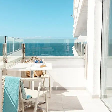 Sunwing Seafront Hotell 3*