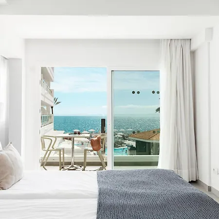 Sunwing Seafront Hotel