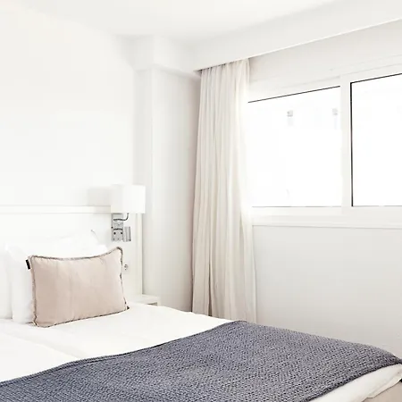 Sunwing Seafront 3*