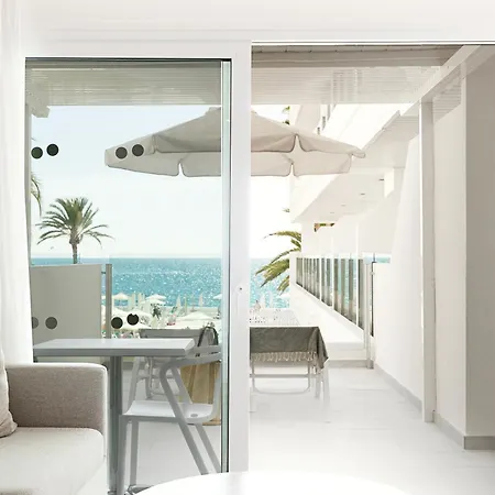 Sunwing Seafront 3*